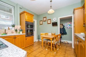 Photo 19- click for photo gallery